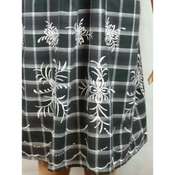 Greater Good Network Womens (M) Embroidered Cotton Sundress Black & White Plaid - Picture 4 of 12